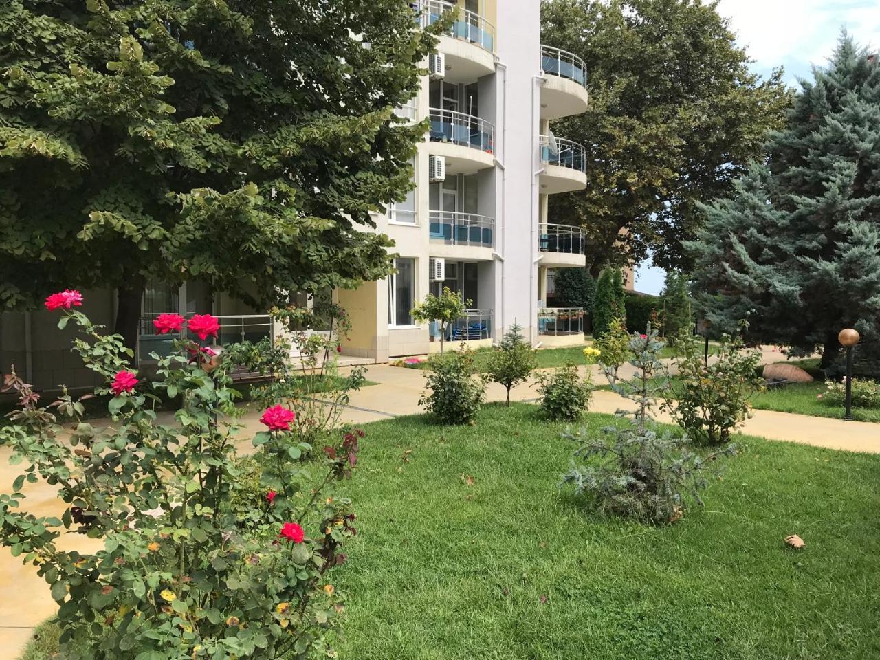 Cozy Apartment By The Sea Ravda Kültér fotó